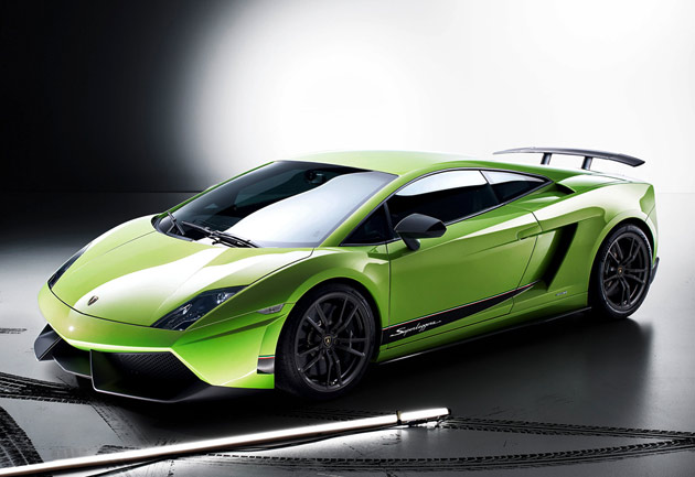 TOP LUXURY CAR : 2011 Lamborghini Gallardo 570-4 Superleggera